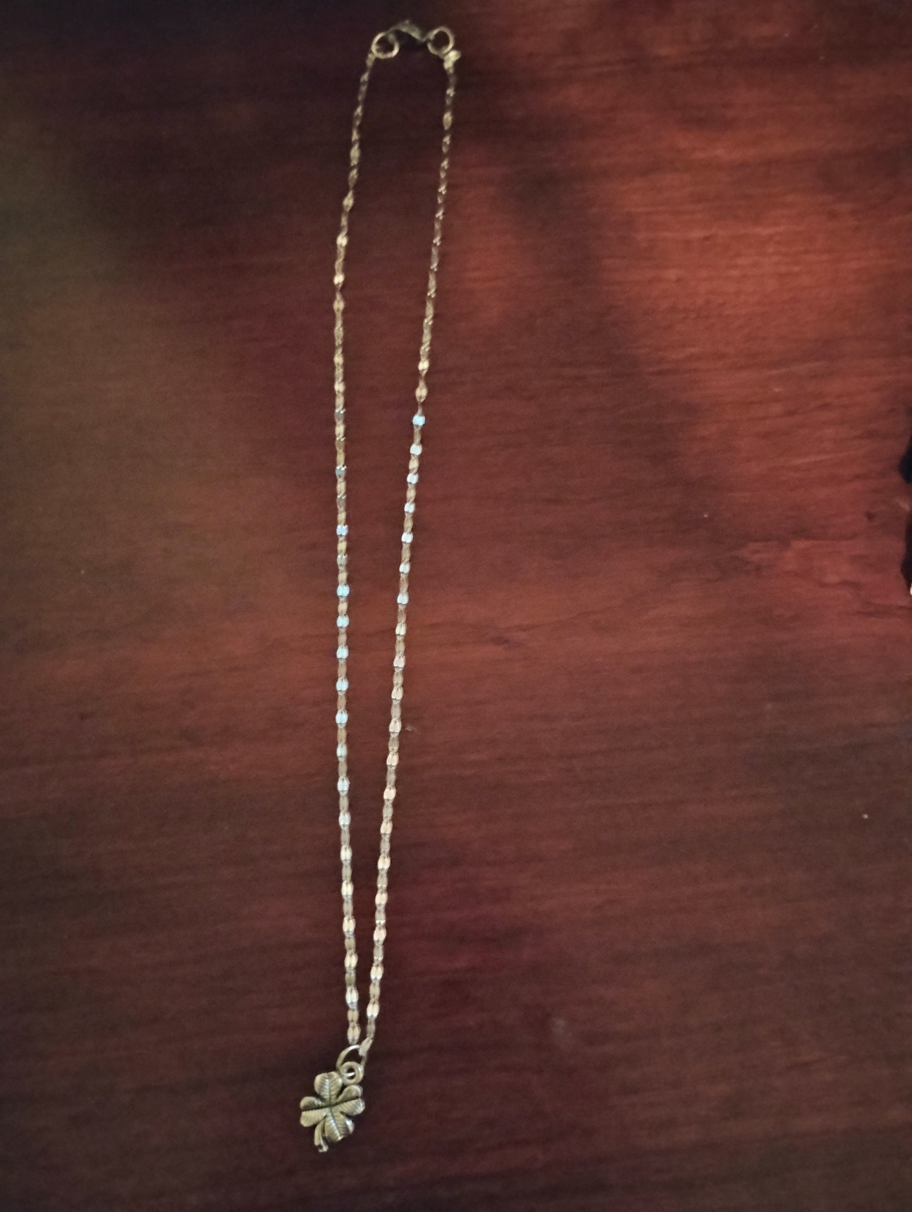 Silver 4 leaf clover